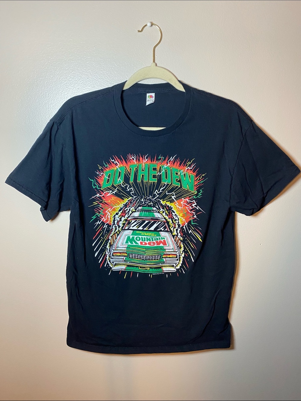 Mountain Dew Racing Fruit of the Loom Black 'Do The Dew' Graphic Tee Medium